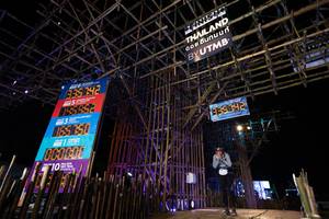 BIB: 696, 2021
                            <button type="button" onclick="openModal(15981460)" class="btn btn-primary btn-sm float-right btn-popup" data-toggle="modal" data-target=".modal-high-quality">
                        <i class="fas fa-shopping-cart"></i> Add to Cart
                    </button>
                                            <button type="button" onclick="isThisMe(15981460, true)" class="btn btn-success btn-sm float-right btn-popup btn-isme hidden" data-toggle="tooltip" data-placement="bottom" title="นี่คือรูปของคุณใช่ไหม คลิกที่นี่เพื่อเอาเข้าอัลบั้ม">
                        <i class="fas fa-plus"></i> Add to album
                    </button>
                    <button type="button" onclick="isThisMe(15981460, false)" class="btn btn-warning btn-sm float-right btn-popup btn-isnotme hidden">
                        <i class="fas fa-ban"></i> Remove from album
                    </button>